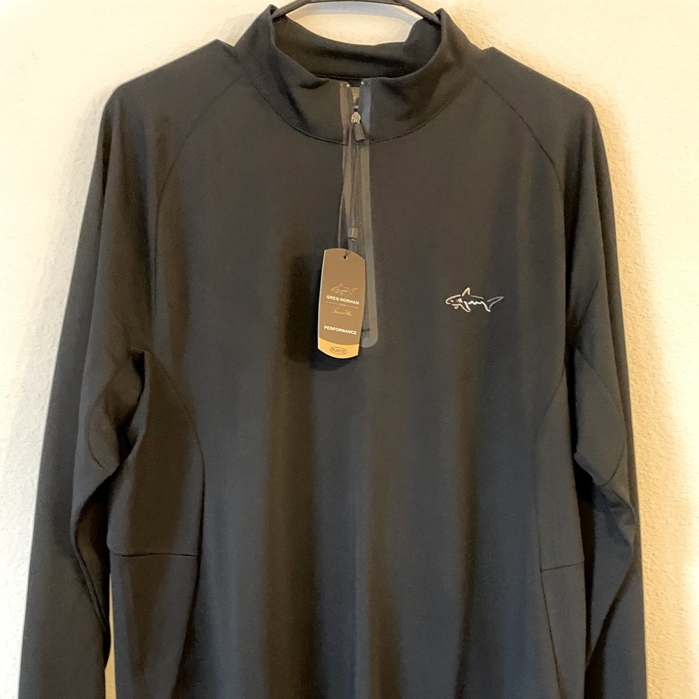 Greg Norman Men’s top